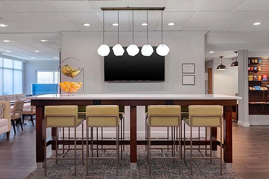 Hampton Inn By Hilton Tallahassee-Central