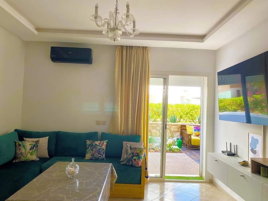 Vista Nest Home - Imi Ouaddar bien équipé avec terrasse