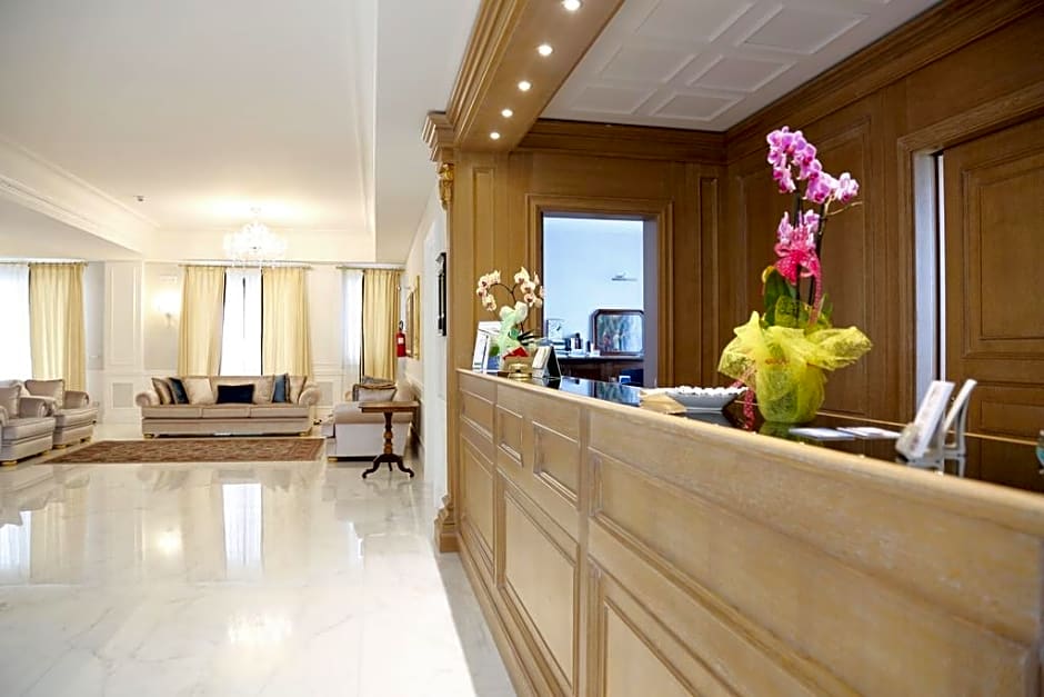 Tesoretto Hotel