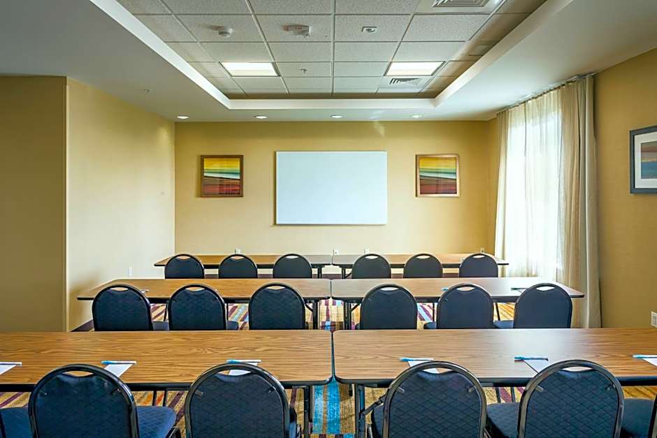 Fairfield Inn & Suites by Marriott Tacoma DuPont