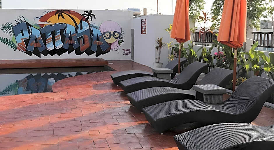 Journeyhub Pattaya Central