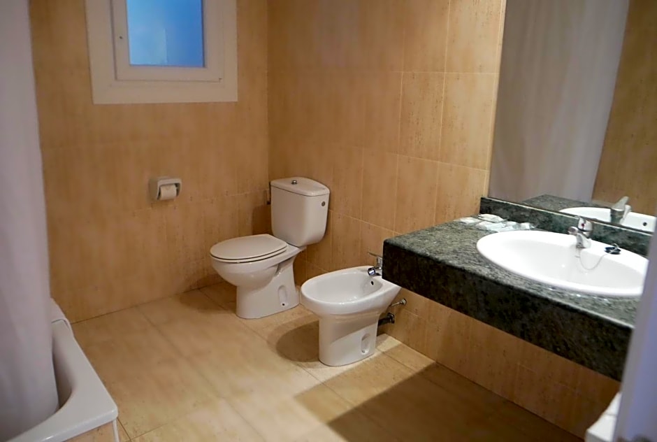 Hotel Brisamar Suites