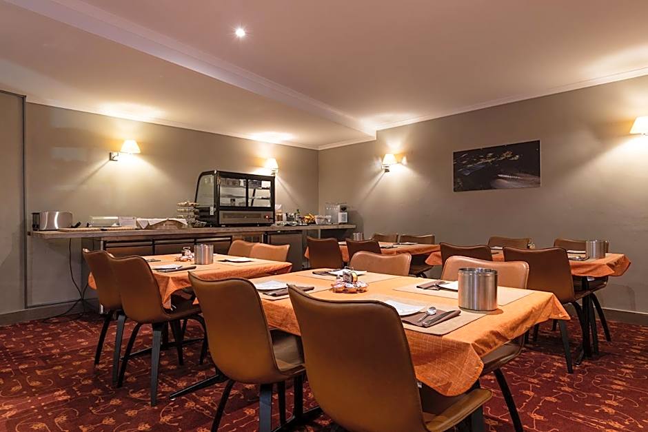 Hotel Central, SPA & LOUNGE BAR