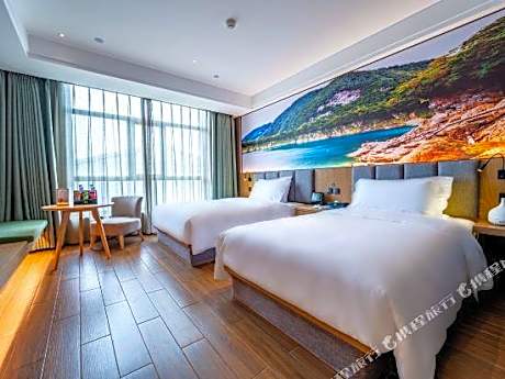 TRUE GO HOTEL（Xilin Hot  Beizi Temple）