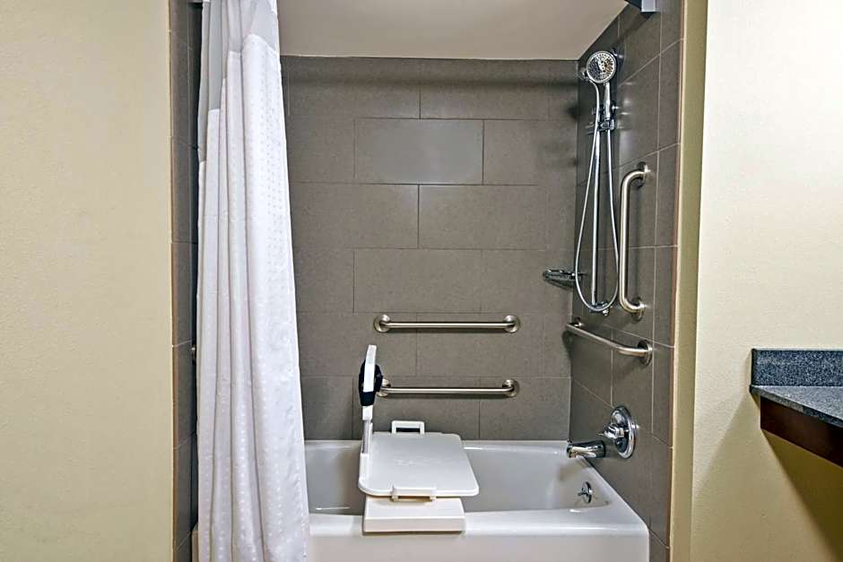 Holiday Inn Harrisburg East By IHG