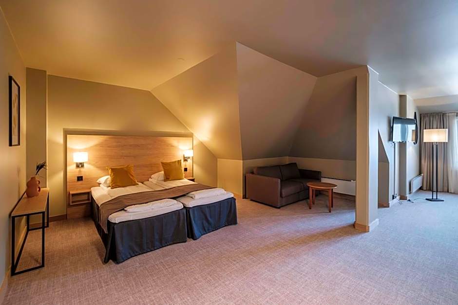 Photo 1 of 1 of Junior Suite