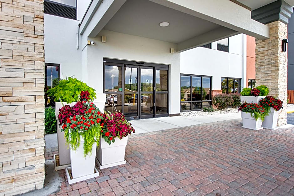 Holiday Inn Express Dublin, an IHG Hotel