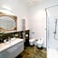 Old Royal Post Boutique Hotel & Premium Suites