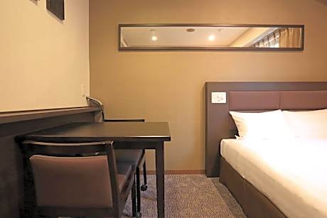 Double Room - Non-Smoking