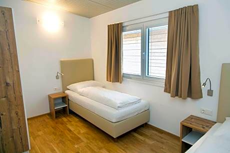 Apartment with Lake View
