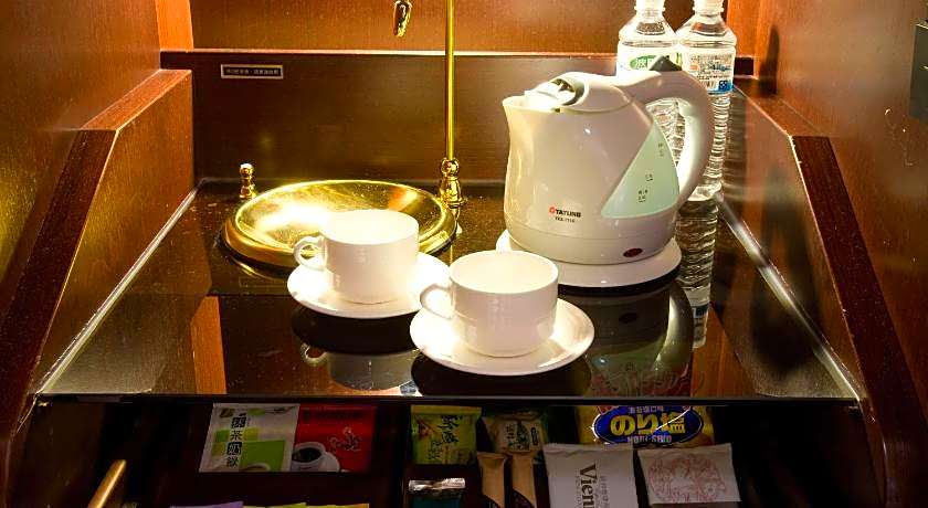 Yes Motel City Resort Paradise