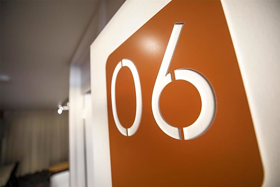 Nightcap at Dalrymple Hotel