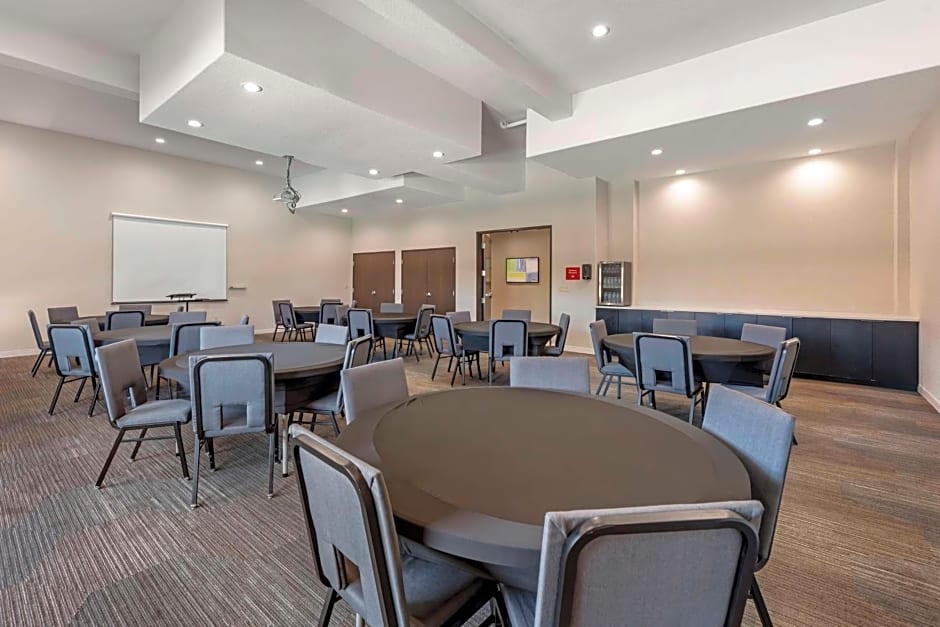 Best Western Plus Pflugerville Inn & Suites