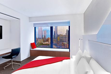 Deluxe King Room - Non-Smoking