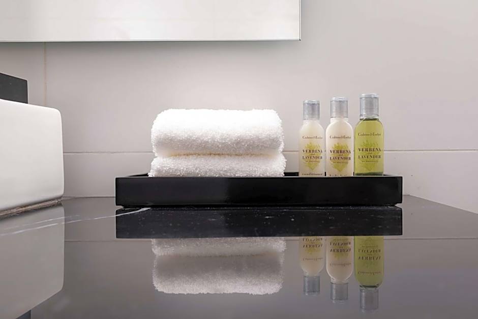 SORO Montevideo, Curio Collection by Hilton