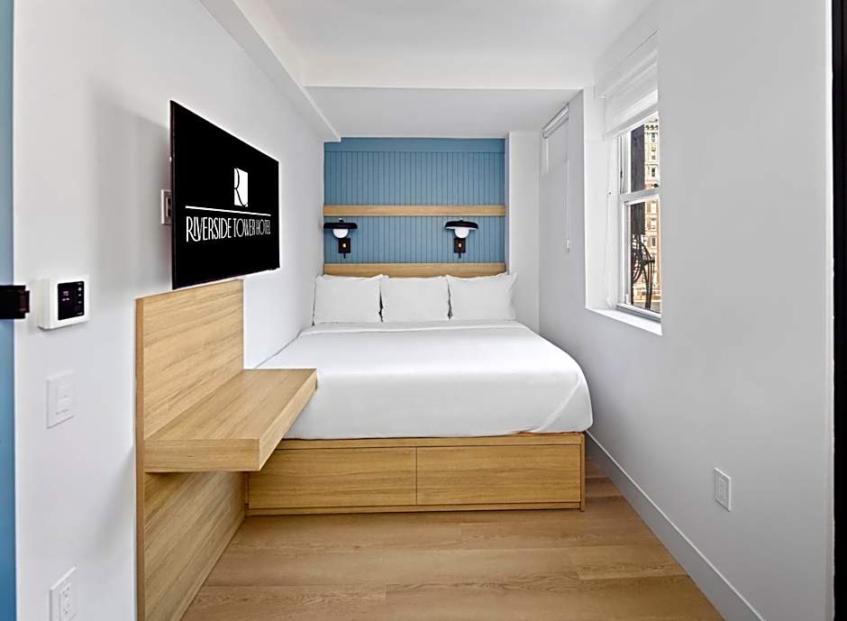 Riverside Tower Hotel