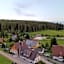 Auerhahn Bed and Breakfast - Black Forest - Waldhotel