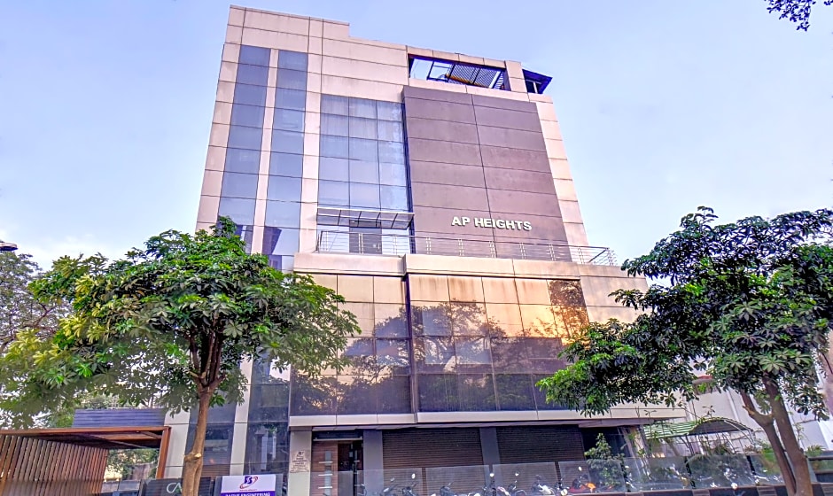 Treebo Admiral Suites New Usmanpura