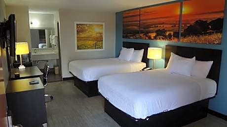 Double Room with Two Double Beds - Smoking