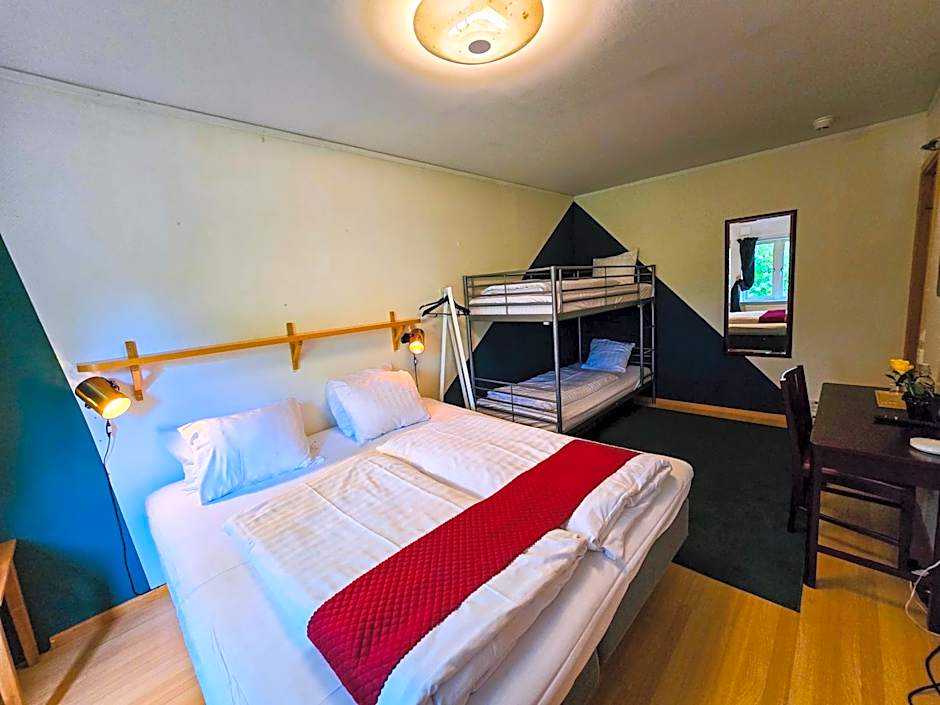 Nature Shelter Hotel