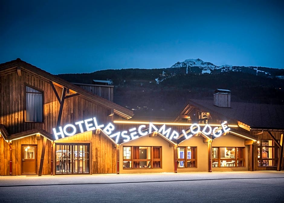 Base Camp Lodge Hotels