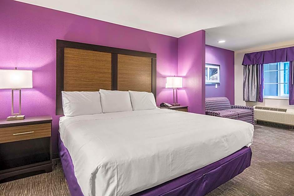 Econo Lodge Inn & Suites North Little Rock