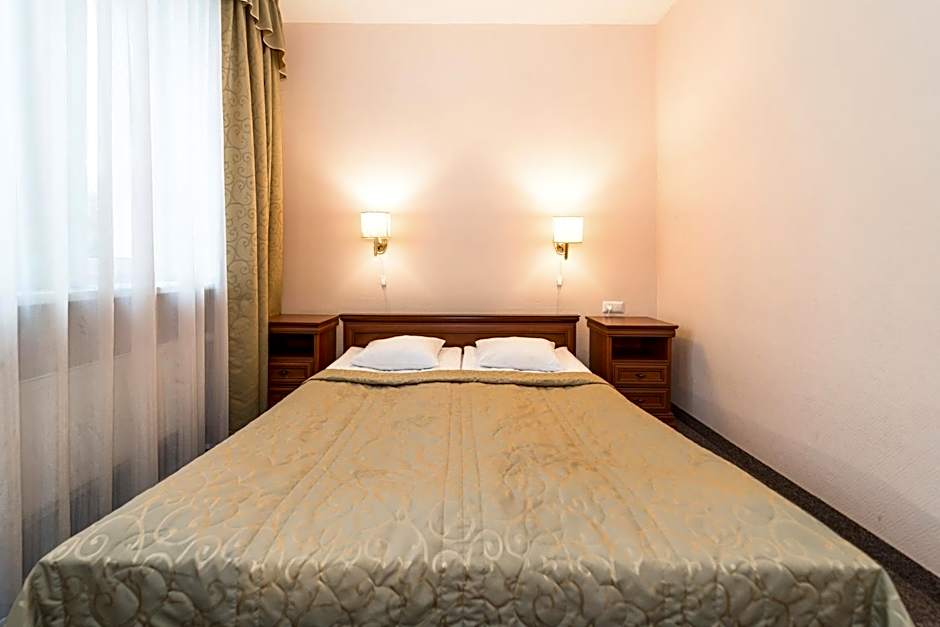 Kolonna Hotel Brigita