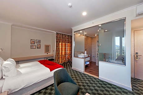 Triple Room with Mountain View