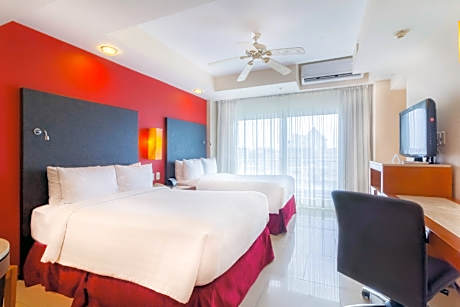 Double Superior Ocean View