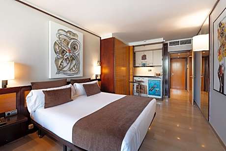 Double or Twin Room with Balcony