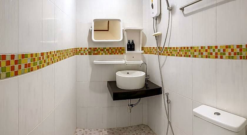 Lanta L.D. Beach Bungalows