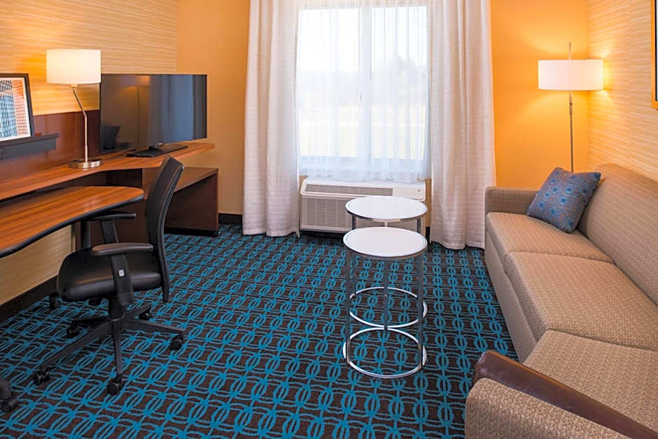 Fairfield Inn & Suites by Marriott Akron Stow