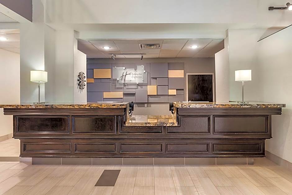 Holiday Inn Express Branson - Green Mountain Drive By IHG