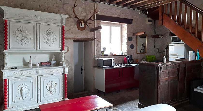 La Ferme de l'isle et sa Roulotte