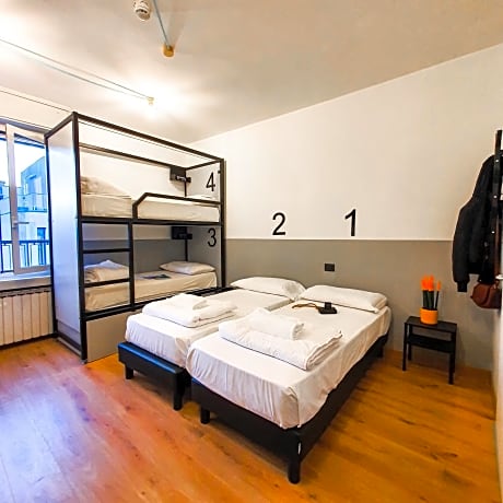 Bed in 4-Bed Mixed Dormitory Room