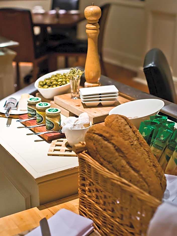 Cottons Hotel and Spa