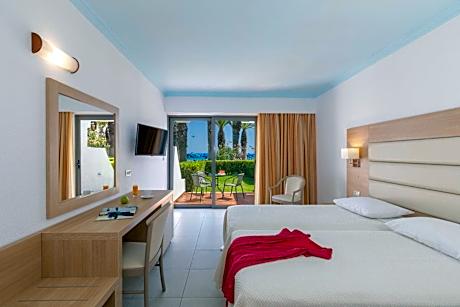 Bungalow with Sea View