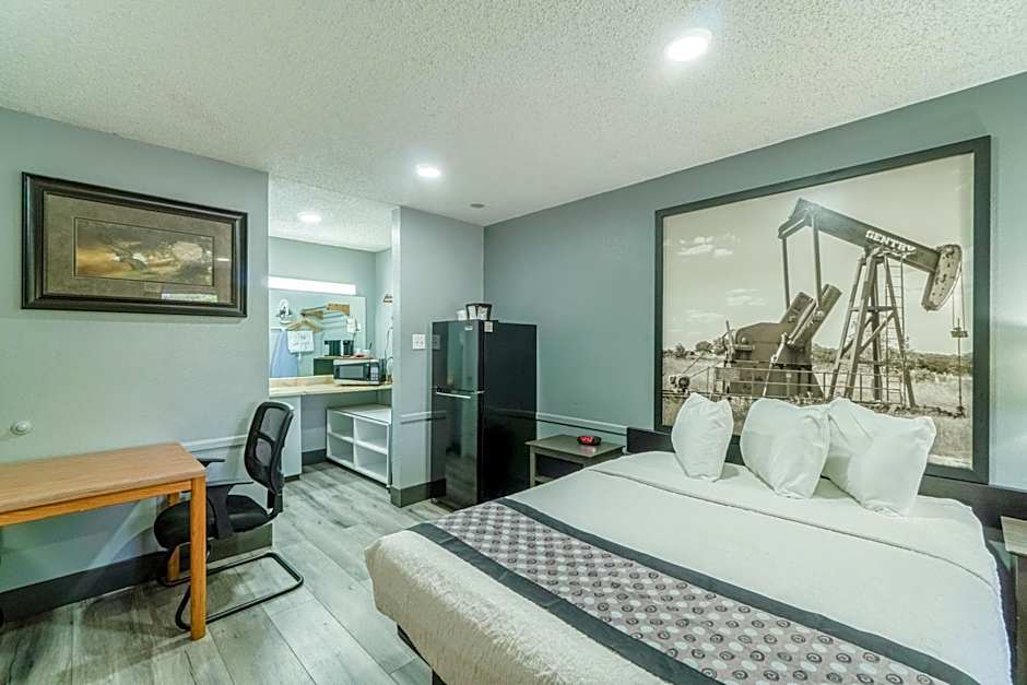 Purple Sage By OYO Snyder TX