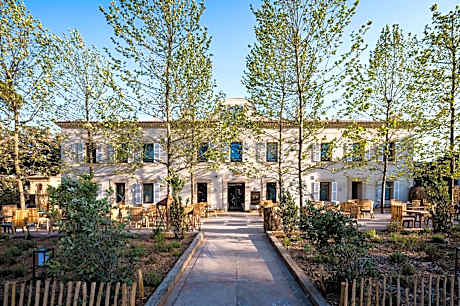 Le Hameau des Pesquiers Ecolodge, Curio Collection by Hilton