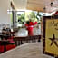 Hotel Astro