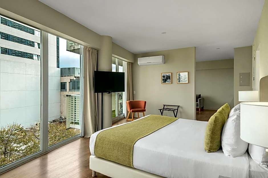 Dazzler by Wyndham Polo