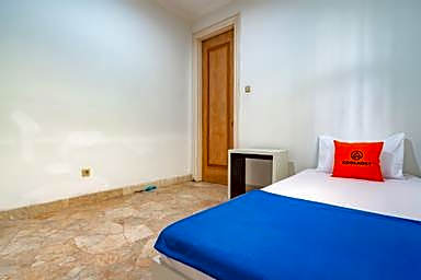 KoolKost near Simpang Dago 2 (Minimum Stay 6 Nights)                                            