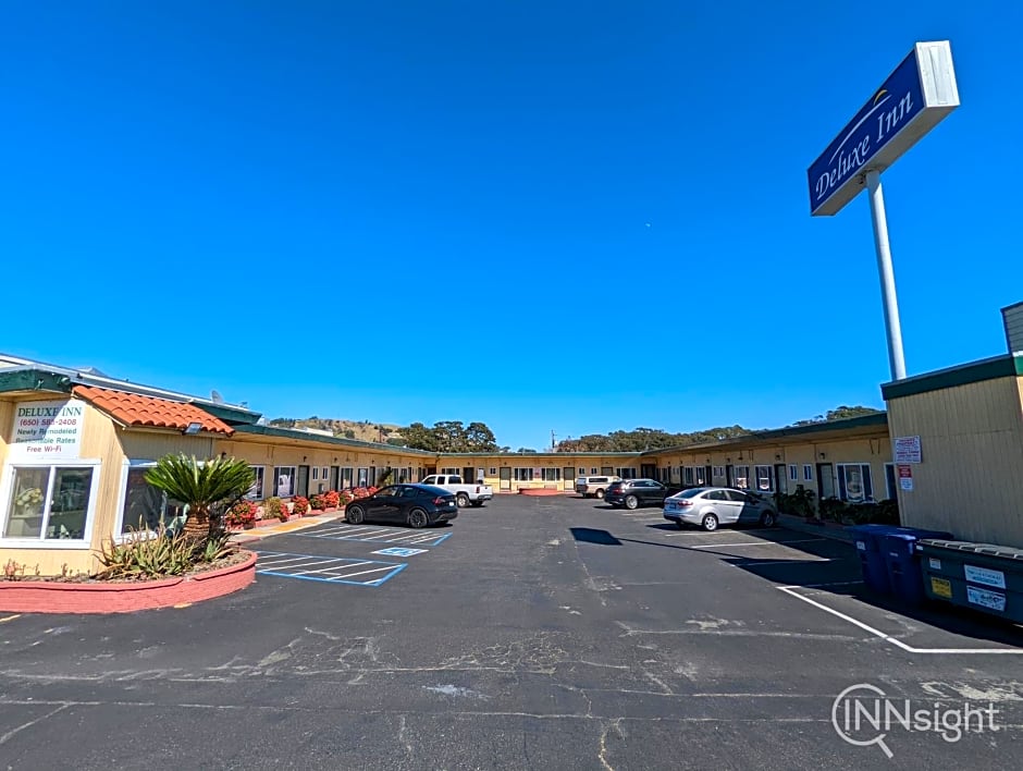 Deluxe Inn