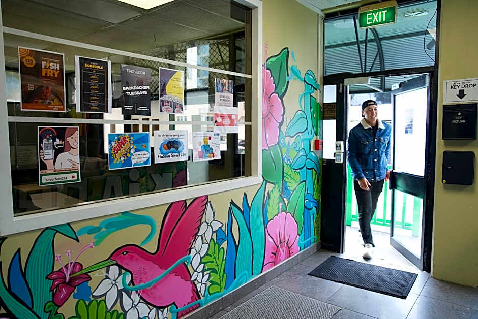 Silverfern Backpackers