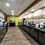 La Quinta Inn & Suites by Wyndham Clarksville