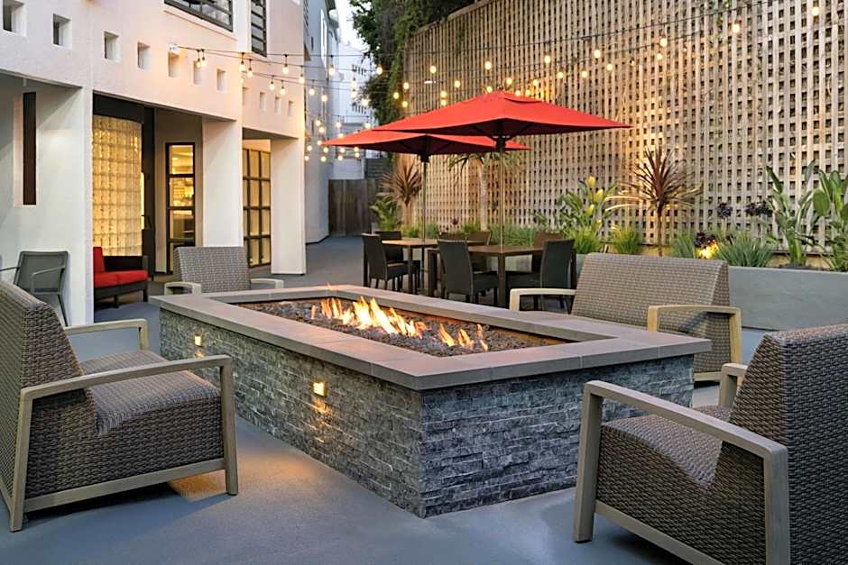 Courtyard by Marriott Los Angeles Century City/Beverly Hills