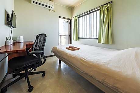 City View Single Room [Non-Smoking] [Single room] [Non-smoking] [City view]