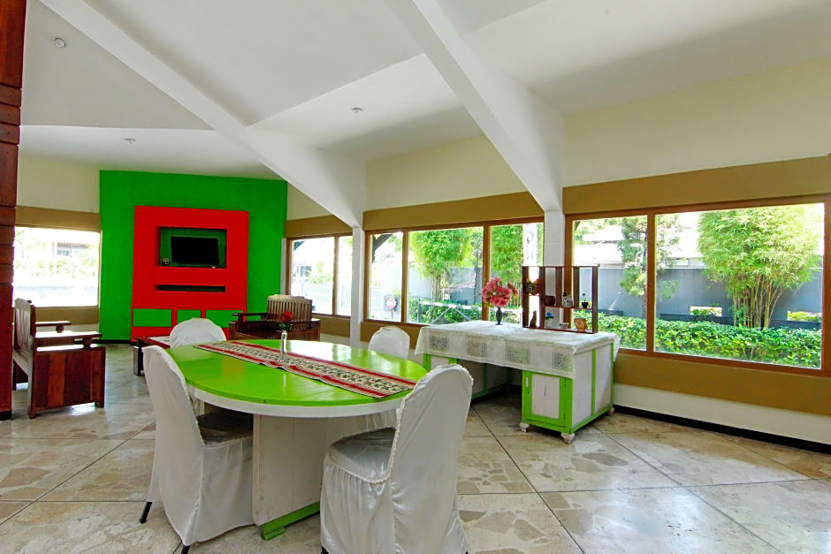 The Soemarsono Hotel