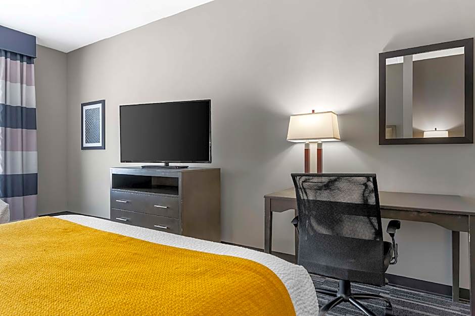 Best Western Plus Cranberry-Pittsburgh North