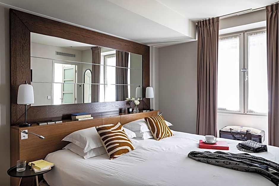 Holiday Inn Paris Palais de lElysee, an IHG Hotel By IHG